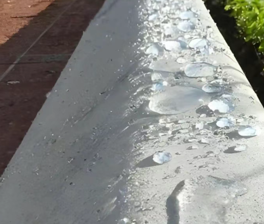 红山硅烷浸渍涂料在混凝土保护中的应用